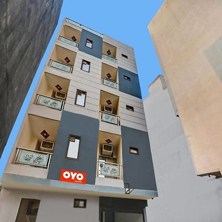 Hotel O Hotel Blue Orchid Nowe Delhi Zewnętrze zdjęcie